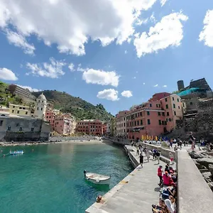Joivy Lovely Apt For 2, With Terrace In , Vernazza Italy